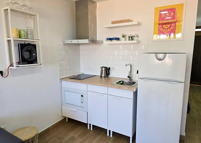 Appartement Arena By Helloapartments *